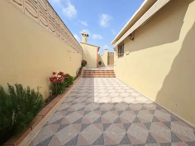 Terrasse von Einfamilien-Reihenhaus zur Miete in Benaguasil mit Klimaanlage, Terrasse und Ofen