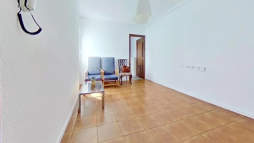 Wohnzimmer von Wohnung zur Miete in Madrid mit Alarm