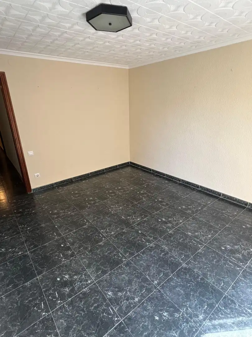 Dormitori de Pis en venda en Tarragona amb Aire condicionat, Calefacció i Traster