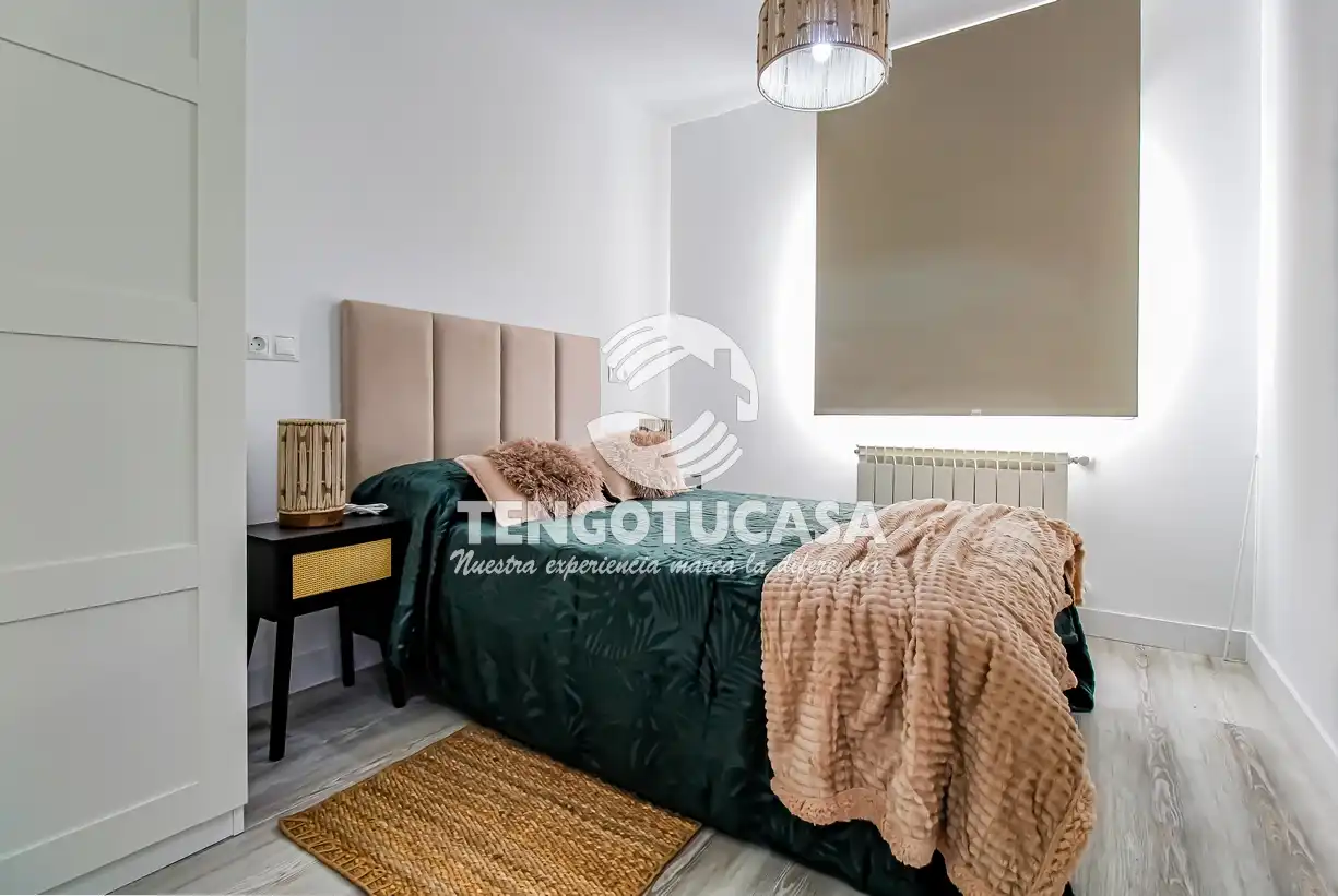 Dormitori de Pis en venda en Madrid amb Aire condicionat, Calefacció i Terrassa