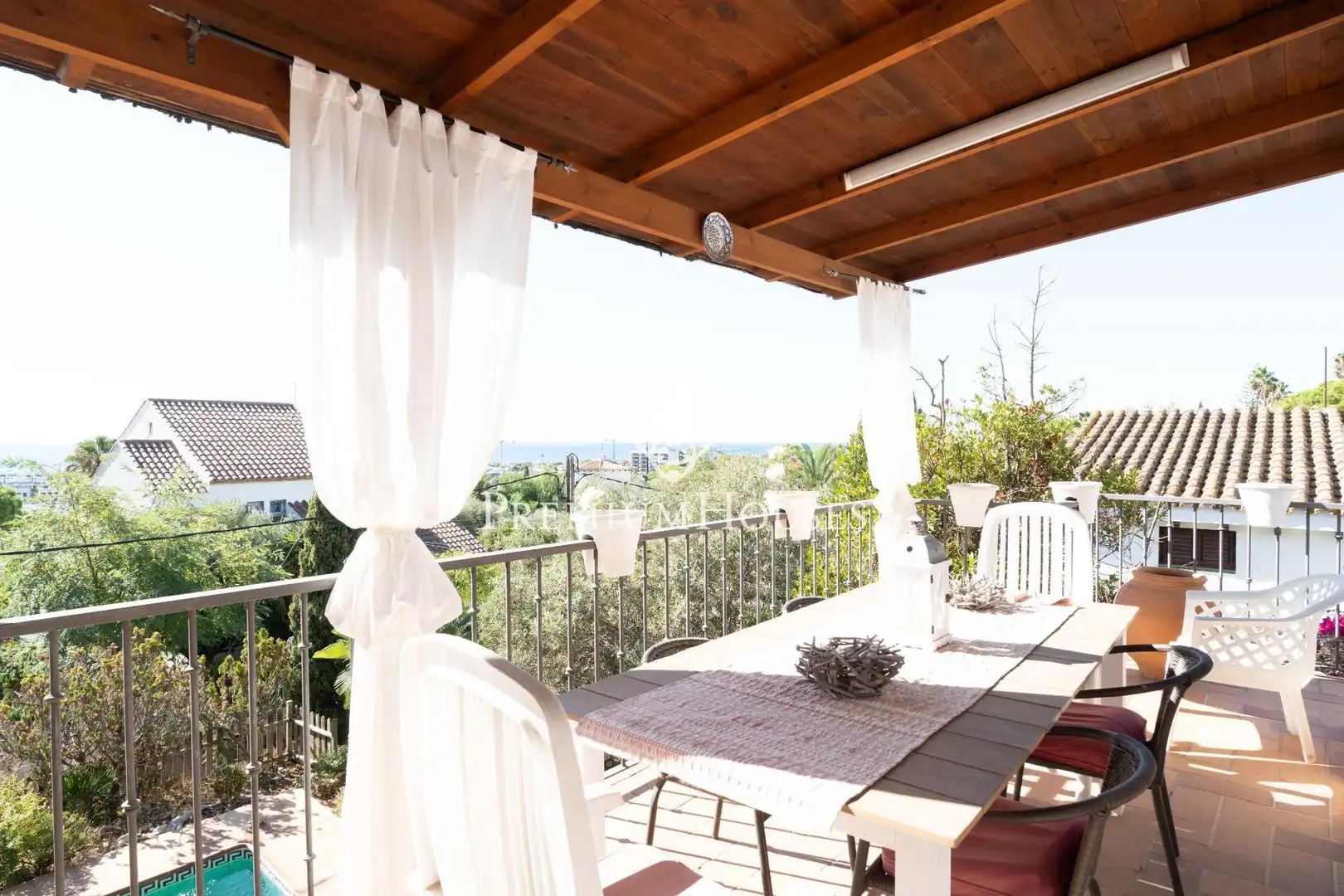 Terrassa de Casa o xalet en venda en Sitges amb Aire condicionat, Calefacció i Jardí privat