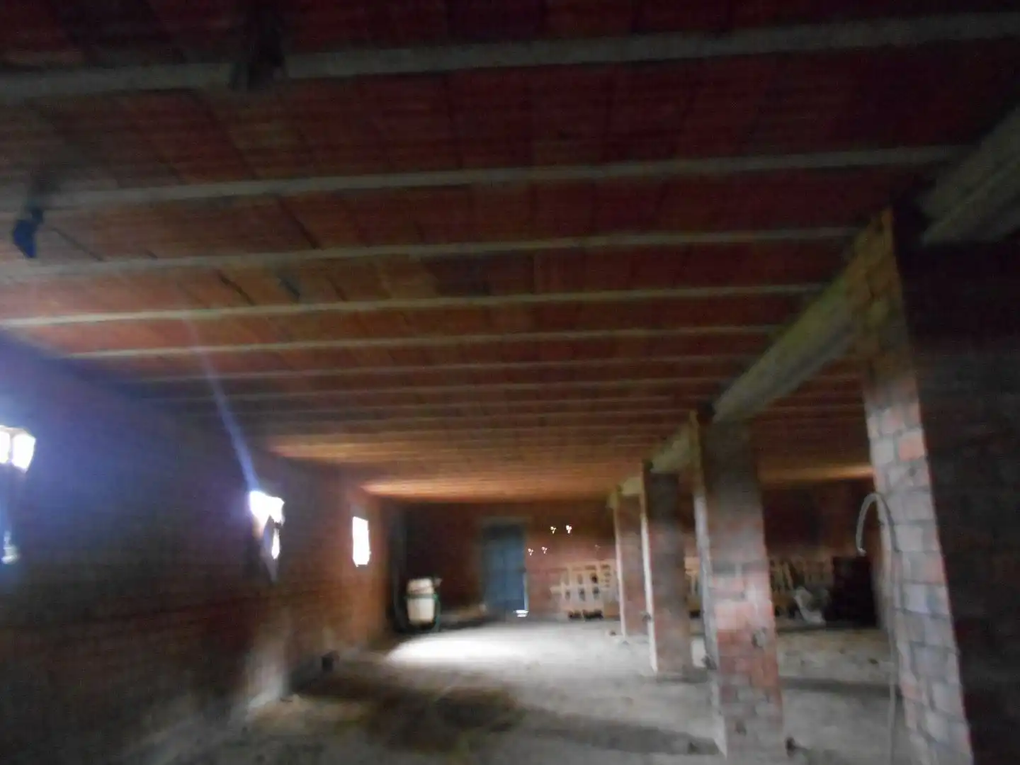 Commercial properties for sale in Morcillo