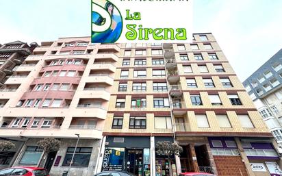 Exterior view of Flat for sale in Castro-Urdiales  with Balcony