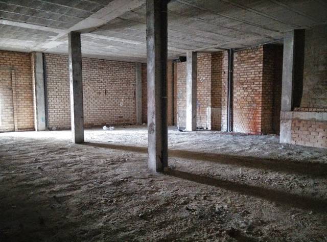 Local comercial en Alquiler en Avenida Presidente Adolfo Suárez, 16 en El Altillo