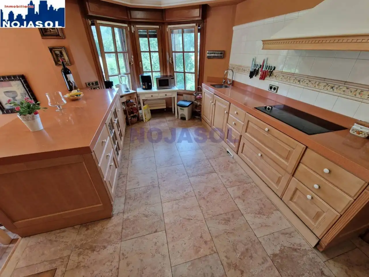 Cocina de Casa o chalet en venta en Noja con Aire acondicionado, Calefacción y Jardín privado