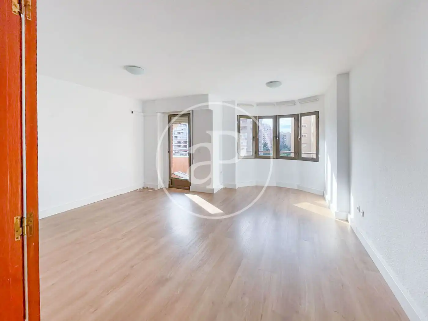 Flat with balcony to rent in C/ de Rubén Darío, imagen 5