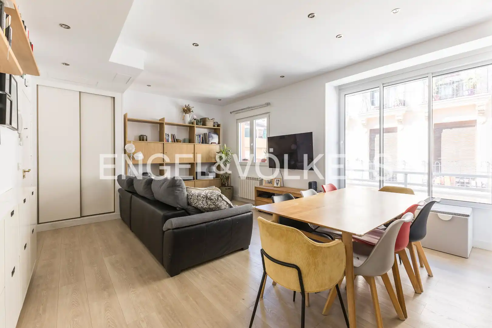 Vista exterior de Piso en venta en Madrid con Aire acondicionado y Calefacción