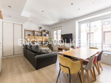 Appartamento con ascensore in vendita a Calle de Béjar