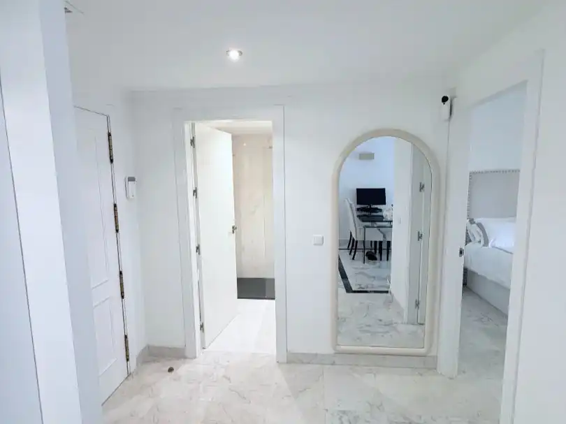 Flat for sale in Nueva Andalucía