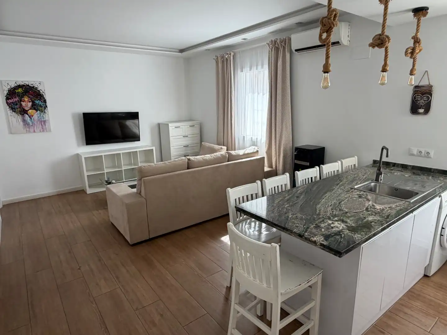 Sala de estar de Piso de alquiler en Málaga con Aire acondicionado, Calefacción y Amueblado