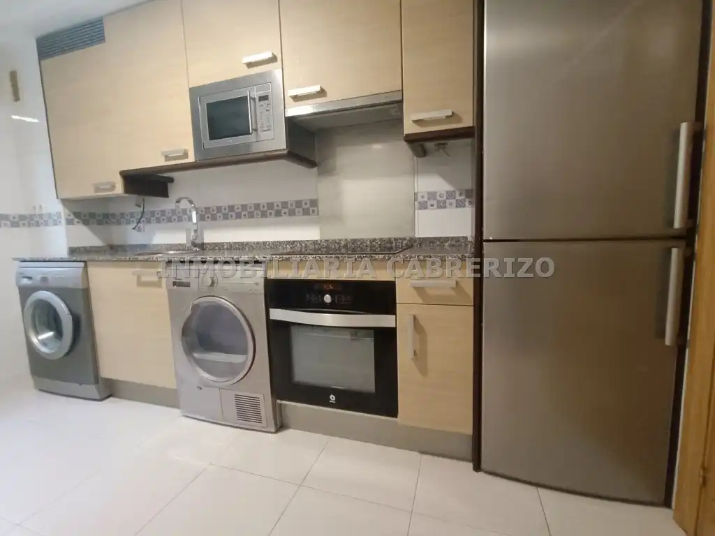 Apartament amb piscina en venda a Villamediana de Iregua, imagen 9