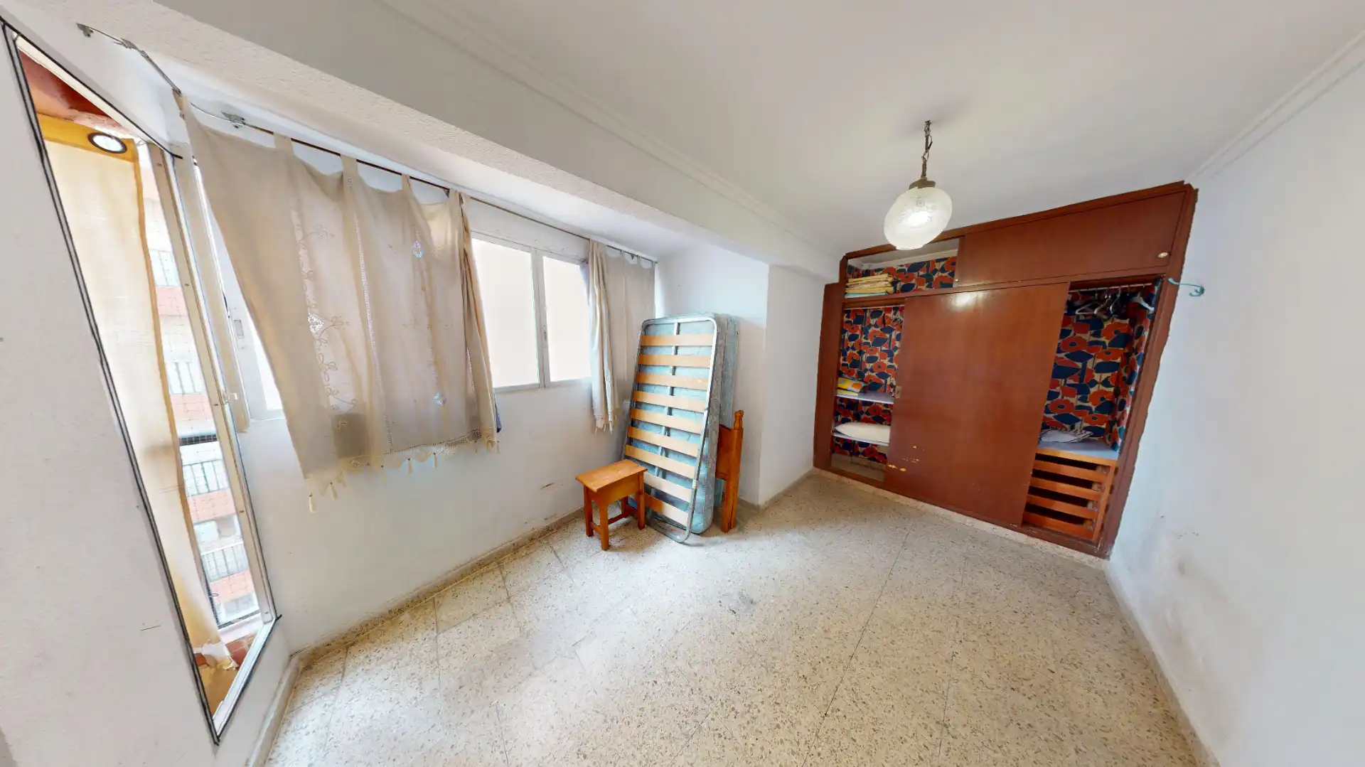 Schlafzimmer von Wohnung zum Verkauf in Alicante / Alacant mit Parkett, Terrasse und Möbliert