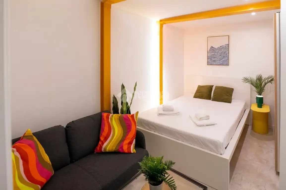 Habitación de Piso en venta en Madrid con Aire acondicionado