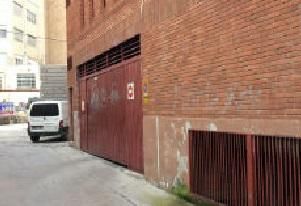 Aparcament de Garatge en venda en  Huesca Capital