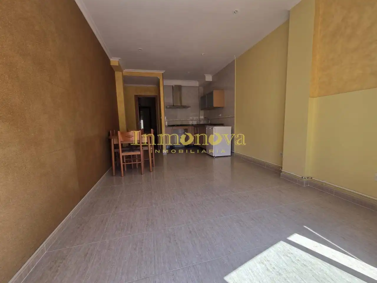Sala de estar de Piso en venta en Salceda de Caselas con Calefacción, Trastero y Amueblado