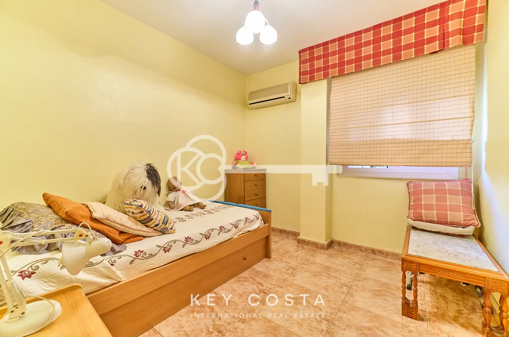 Schlafzimmer von Wohnung zum Verkauf in Alicante / Alacant mit Möbliert