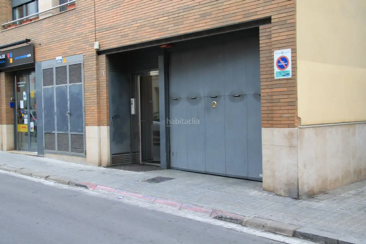 Individuel à vendre à Carrer de Calderón 69