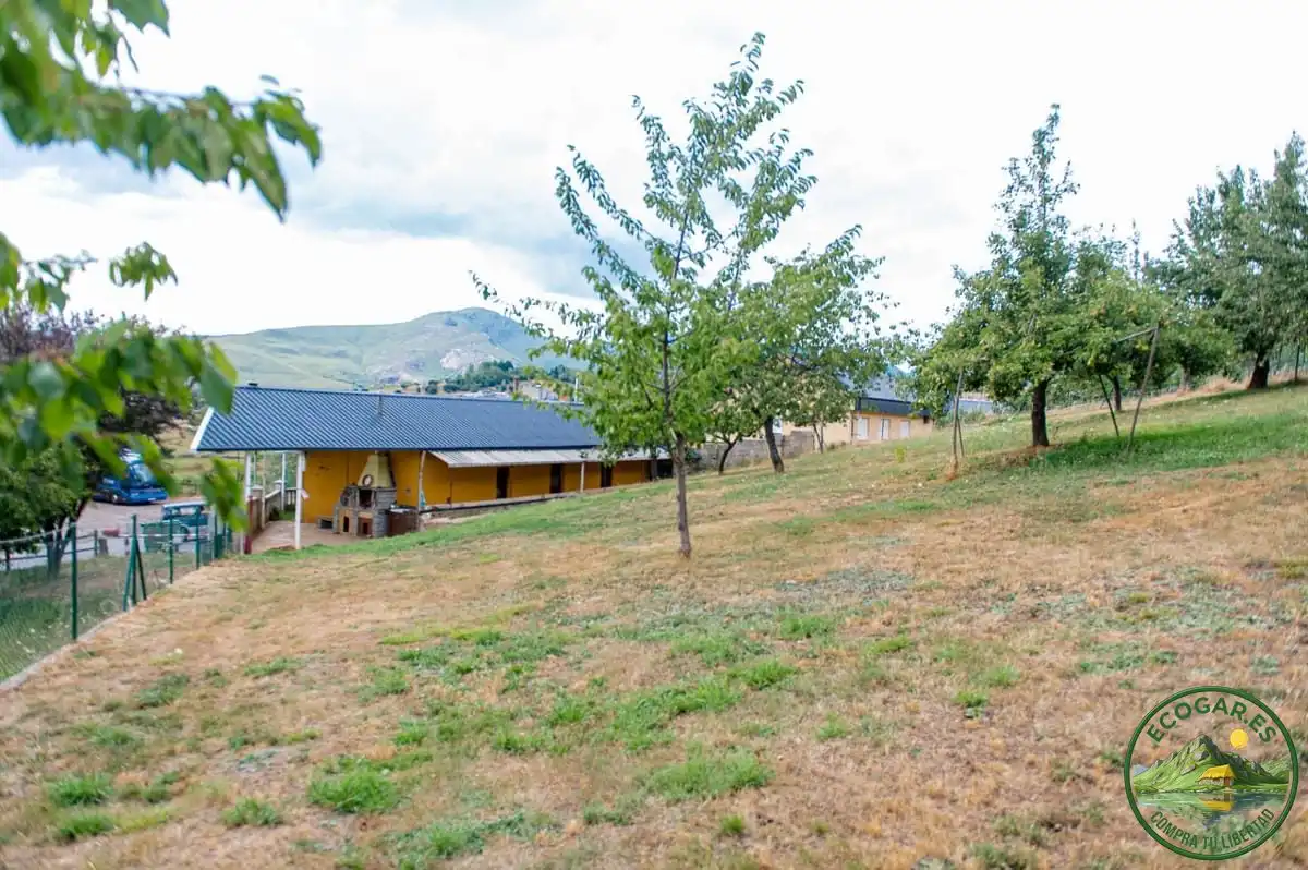 Casa o chalet en venta en Fabero con Calefacción, Jardín privado y Terraza