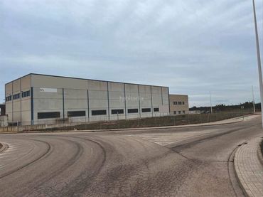 Terreno industriale in vendita a Carrer Llumeners 1