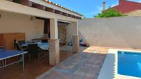 Garden of House or chalet for sale in Los Barrios  with Air Conditioner, Private garden and Terrace