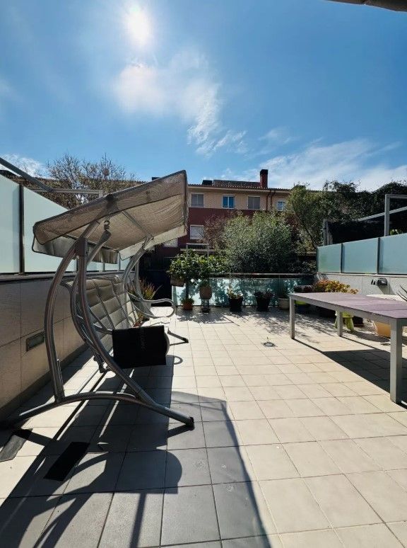 Terrace of Single-family semi-detached for sale in L'Hospitalet de Llobregat  with Heating, Terrace and Storage room