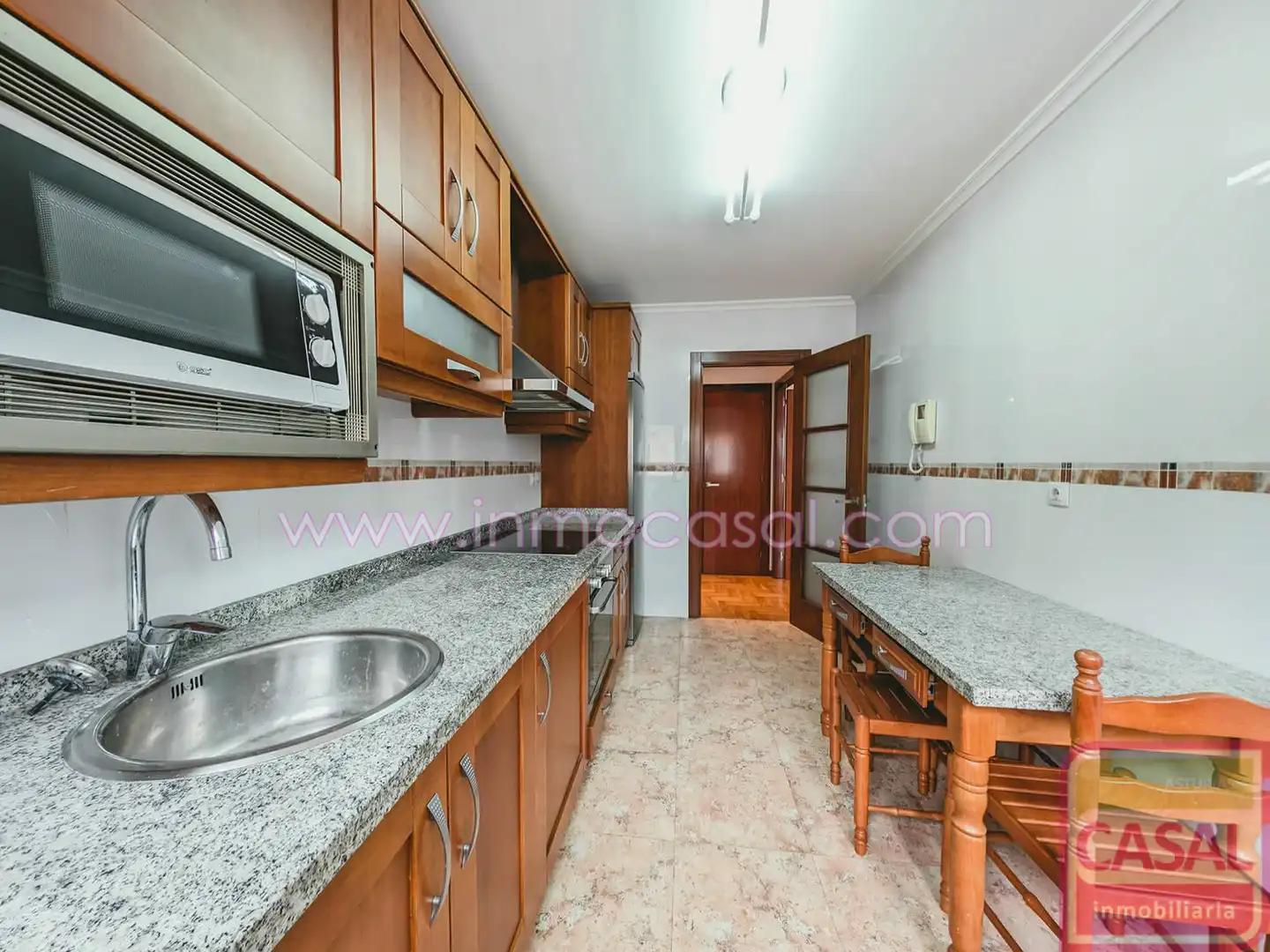 Cocina de Piso en venta en Langreo con Calefacción, Trastero y Amueblado
