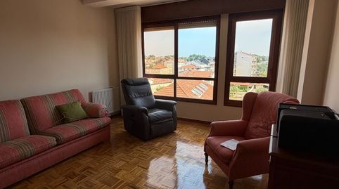 Foto 3 de Piso en venta en Avenida de Calvo Sotelo, 44, O Carballiño , Ourense