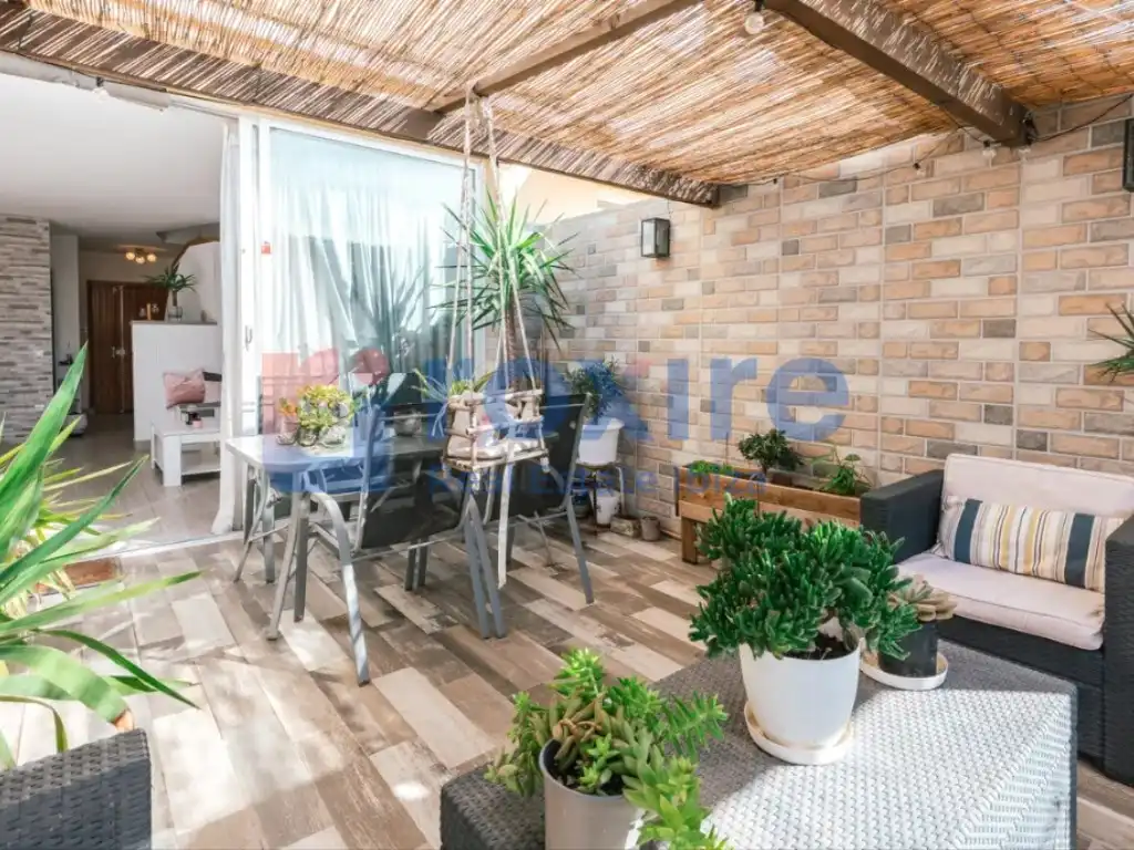 Terrasse von Maisonette zum Verkauf in Sant Josep de sa Talaia mit Klimaanlage, Heizung und Terrasse