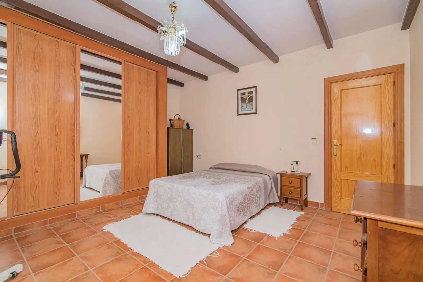 Dormitori de Casa o xalet en venda en La Zubia amb Calefacció, Jardí privat i Terrassa