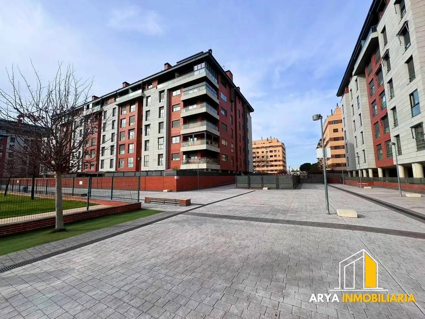 Exterior view of Flat for rent in Torrejón de Ardoz  with Air Conditioner, Heating and Storage room