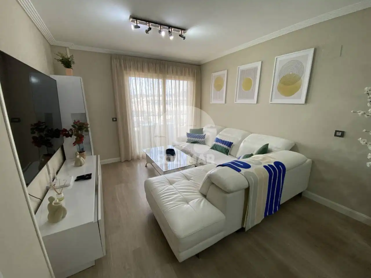 Living room of Flat for sale in Vélez-Málaga  with Air Conditioner, Heating and Terrace