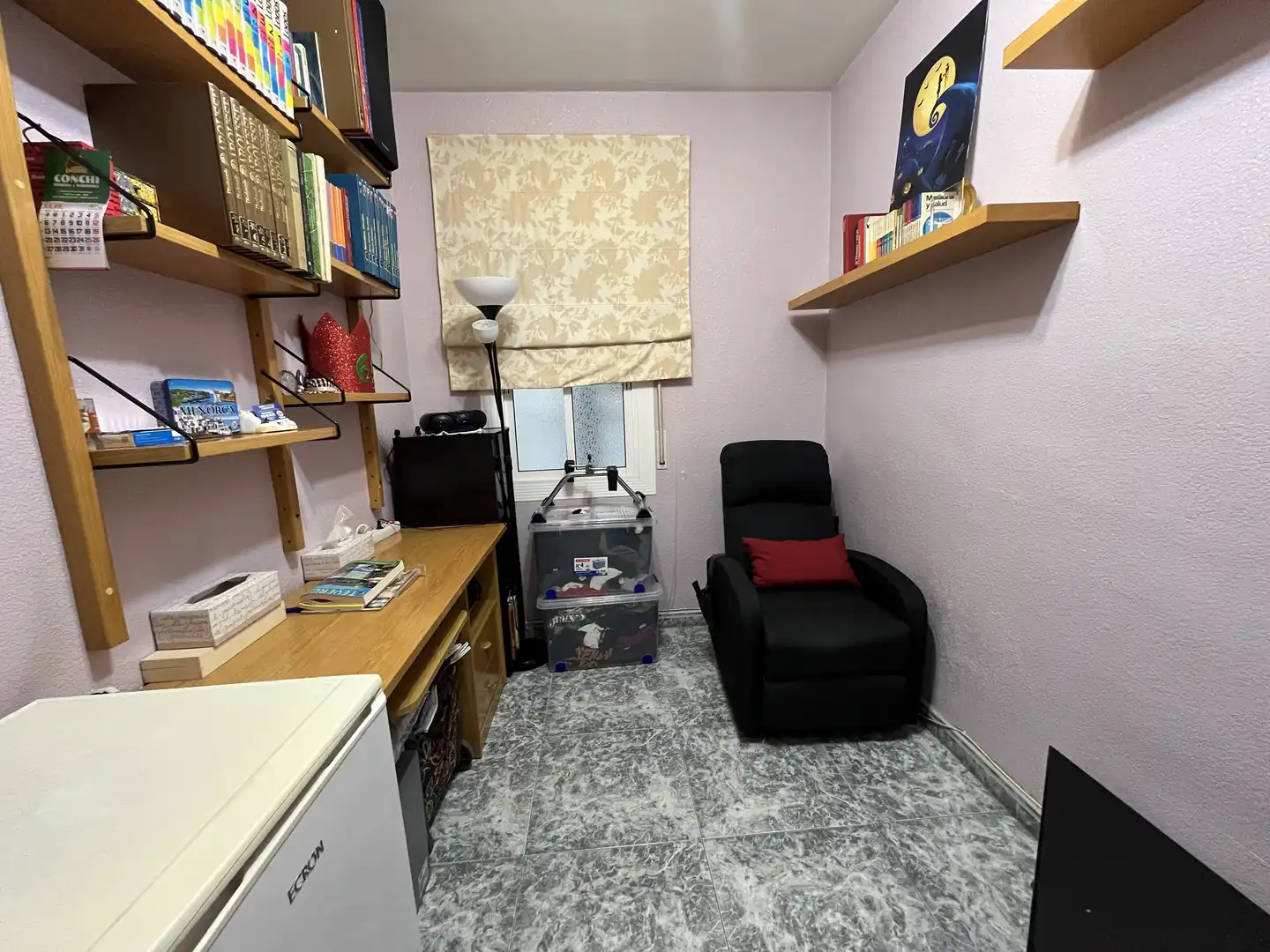 Flat for sale in Cornellà de Llobregat  with Heating and Swimming Pool