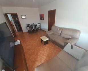 Living room of Flat for sale in Puertollano  with Heating and Balcony