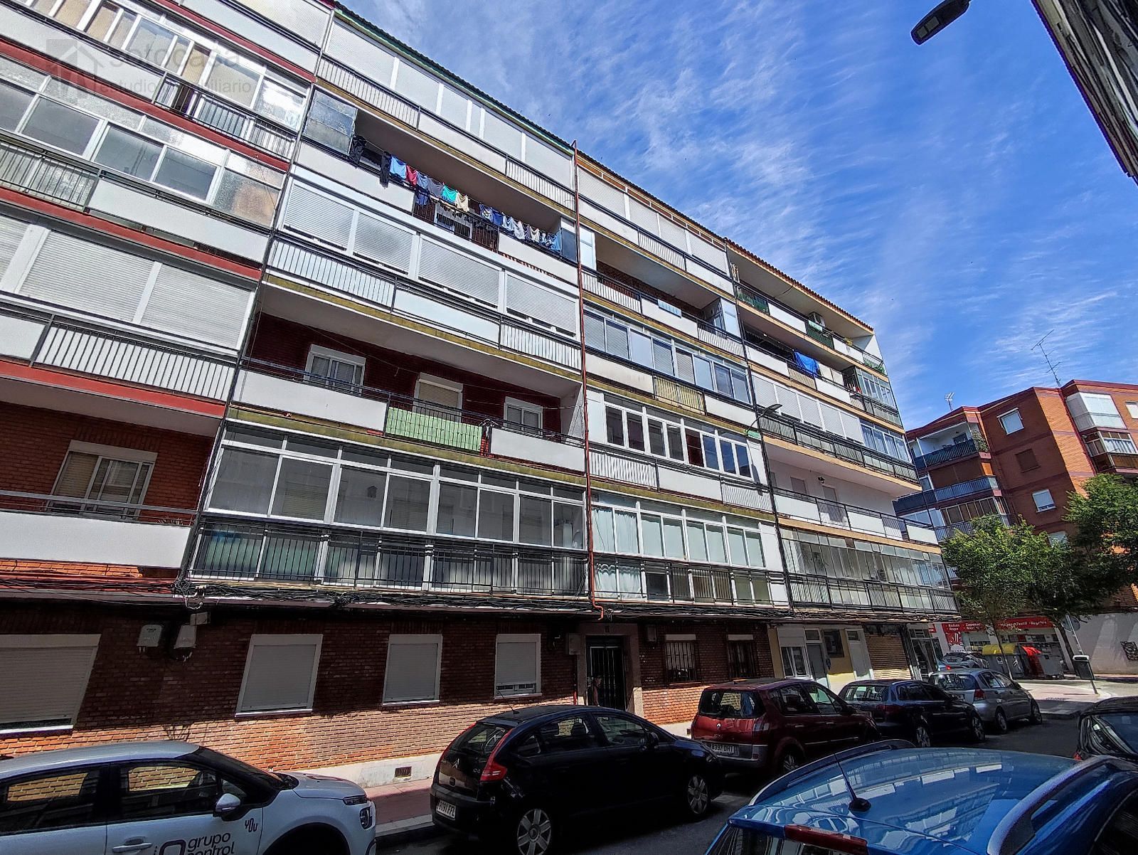 Exterior view of Flat for sale in Valladolid Capital  with Heating