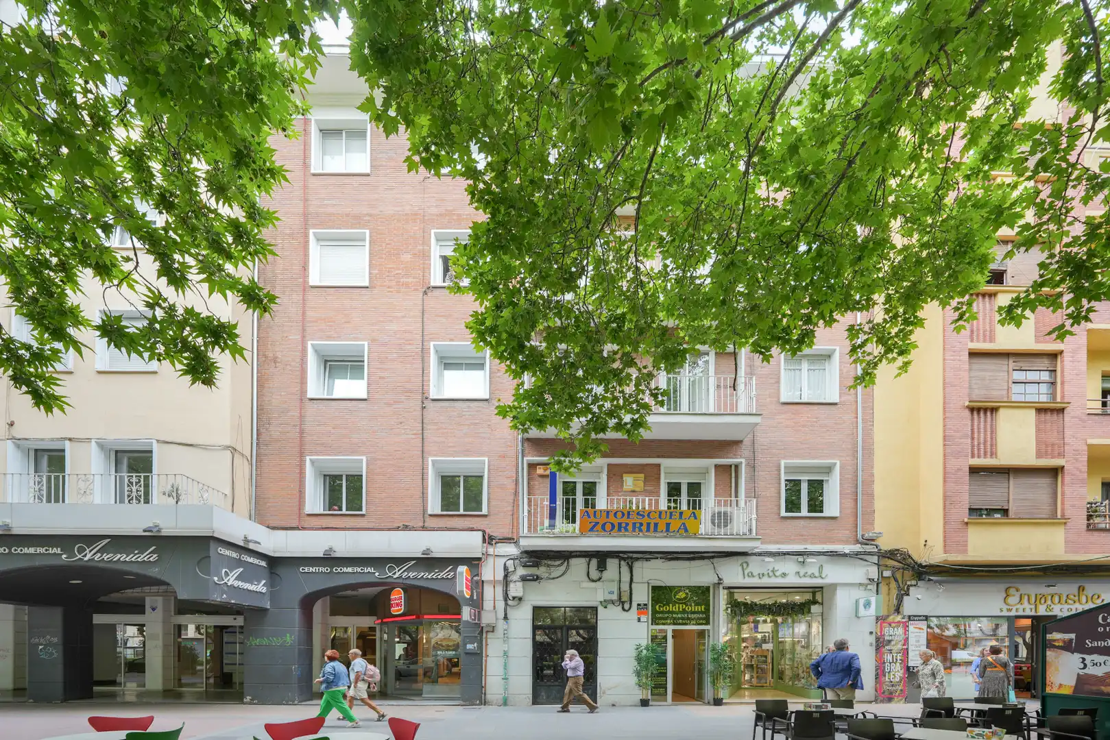 Außenansicht von Wohnung zum Verkauf in Valladolid mit Heizung, Parkett und Ofen