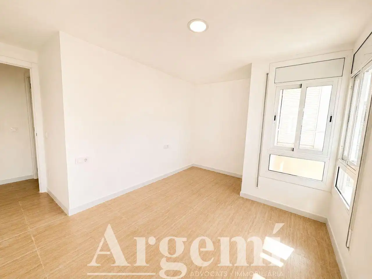 Habitación de Piso en venta en Palau-solità i Plegamans con Aire acondicionado