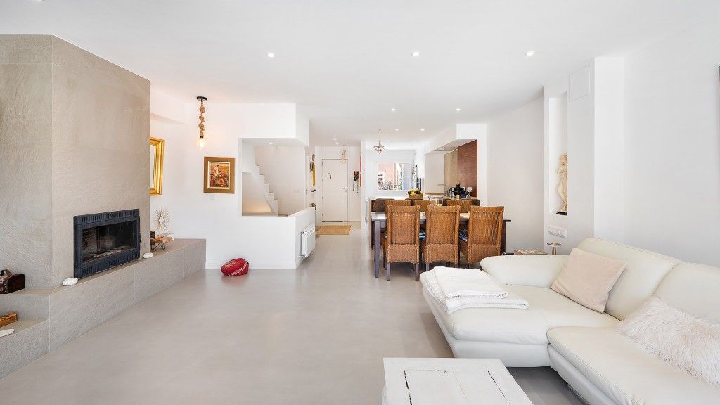 Living room of Single-family semi-detached for sale in  Palma de Mallorca  with Air Conditioner, Heating and Community pool