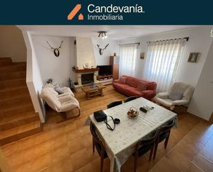 Living room of Single-family semi-detached for sale in Las Pedrosas  with Balcony