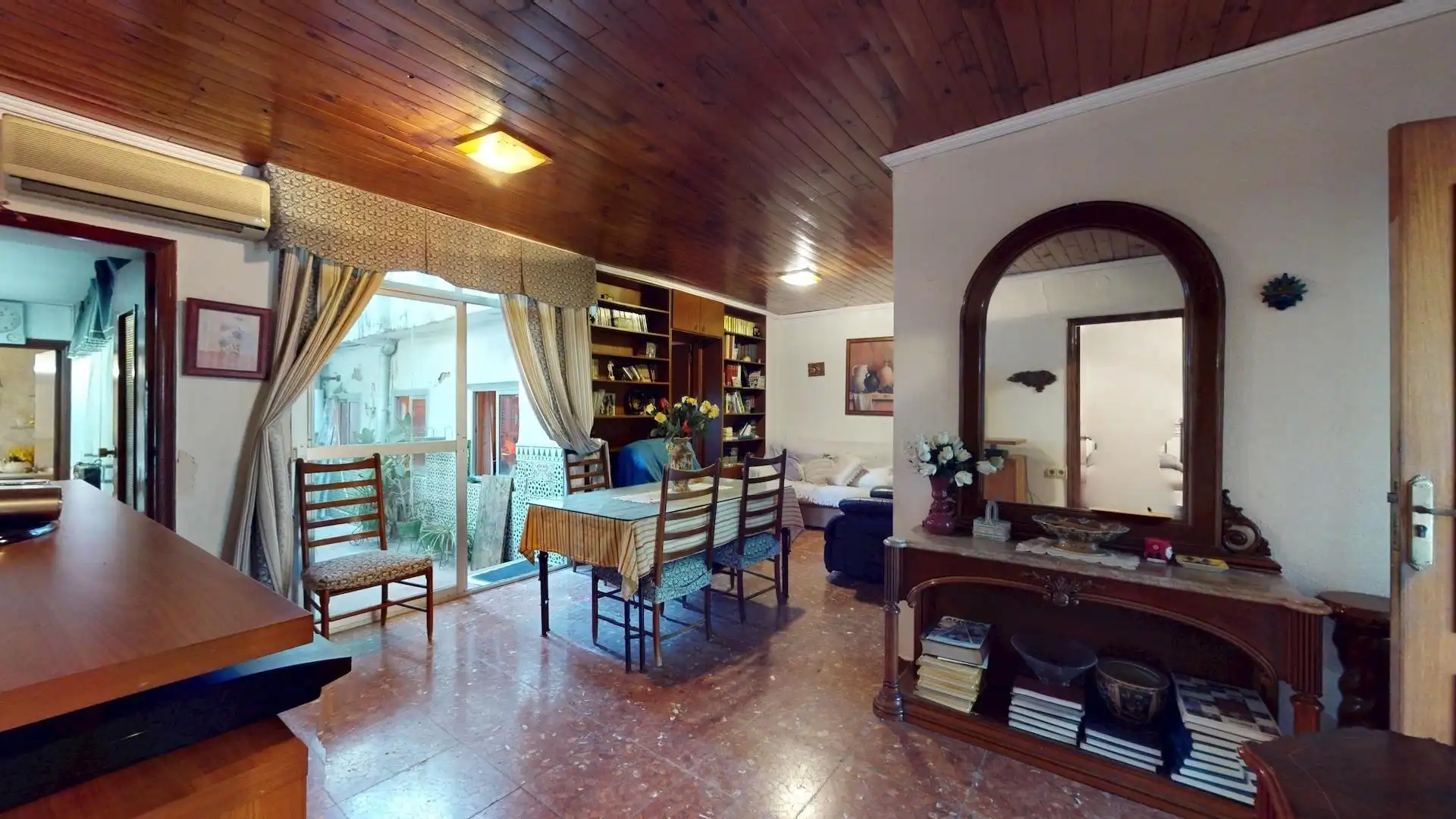 Sala de estar de Casa o chalet en venta en Córdoba con Aire acondicionado, Calefacción y Terraza
