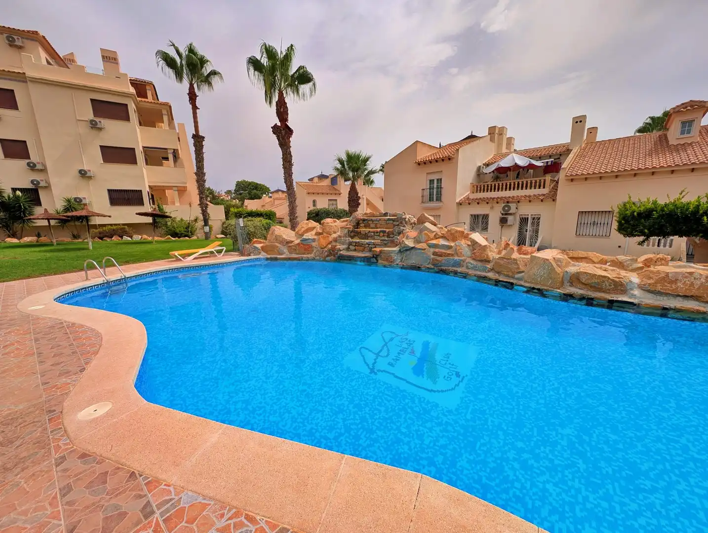 Piscina de Casa o chalet en venta en Orihuela con Aire acondicionado, Terraza y Piscina