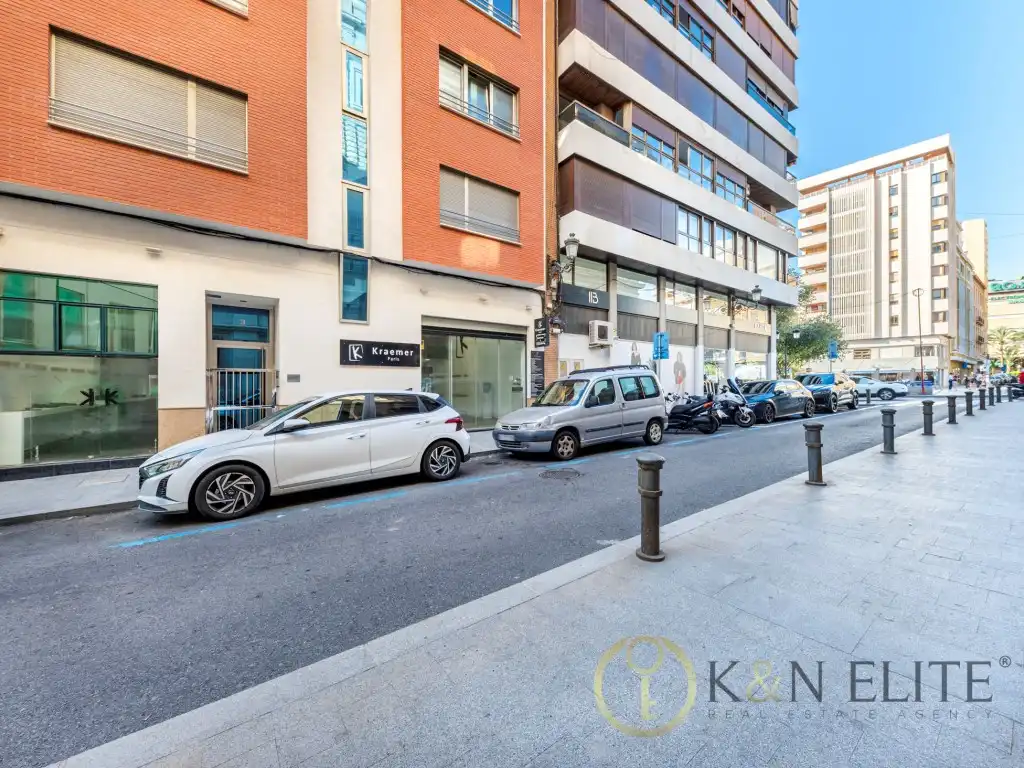 Local comercial en venda a Calle Pintor Agrasot, imagen 2