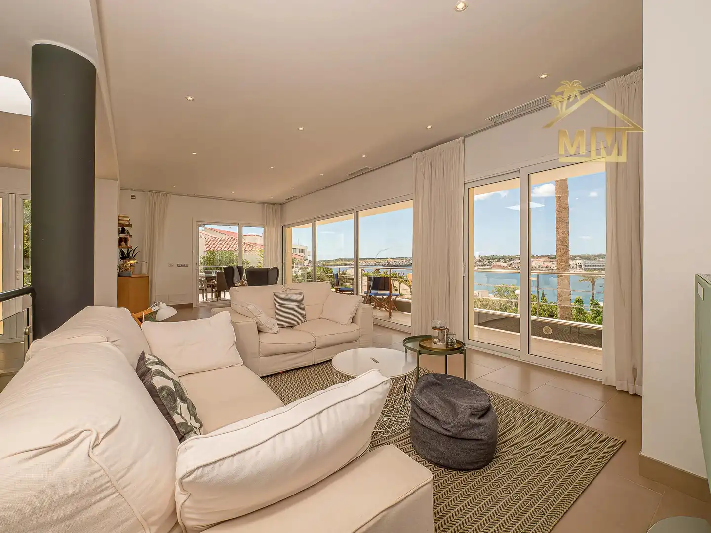 Living room of Houses for sale in Maó - Mahón  with Air Conditioner, Heating and Private garden