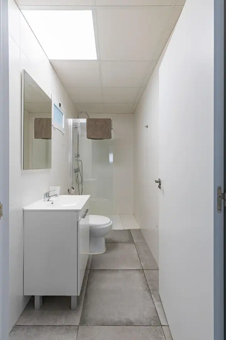 Badezimmer von Wohnung zur untervermieten in Murcia mit Klimaanlage, Heizung und Möbliert