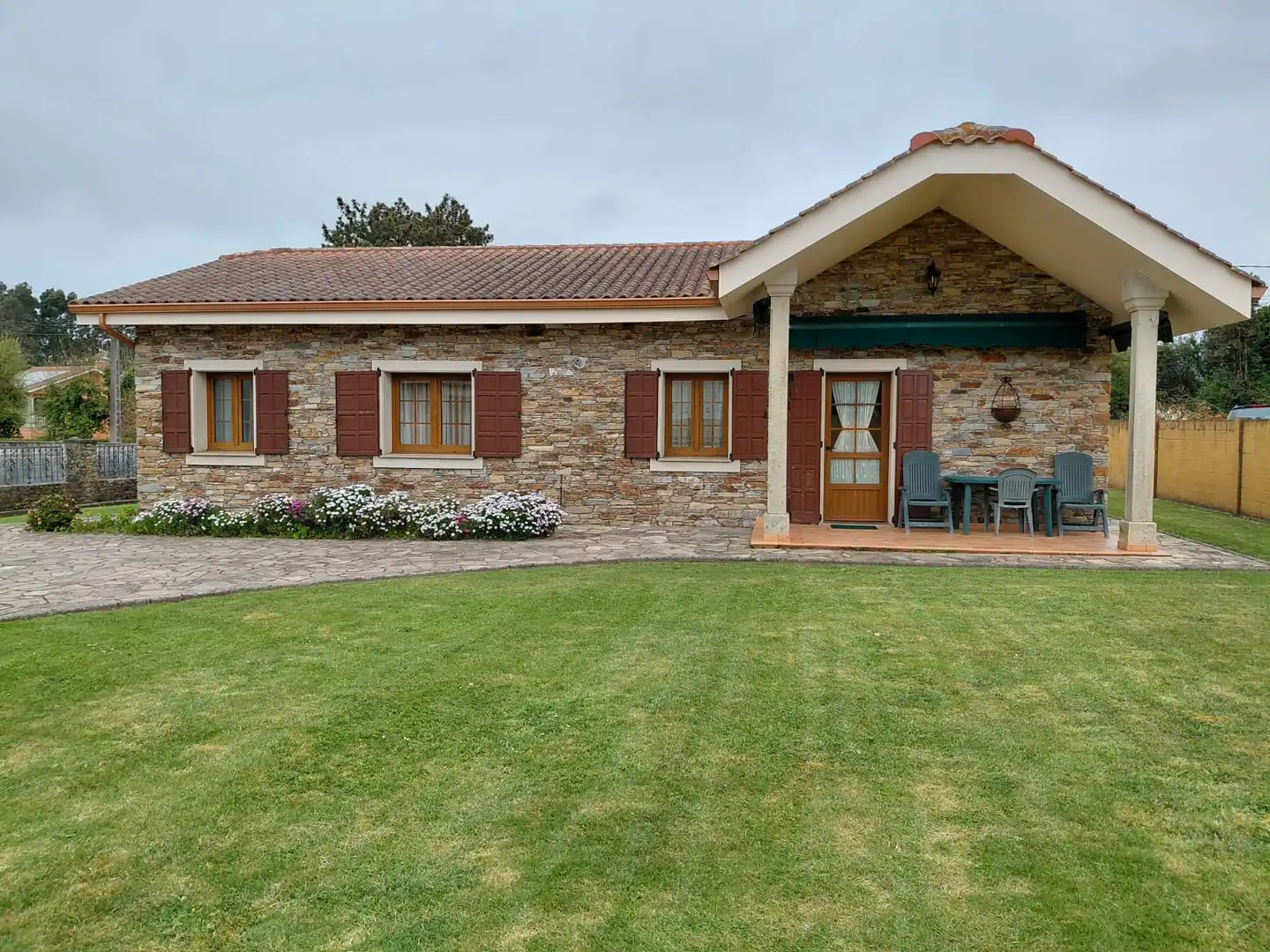 Casa con terraza en venta en Monetes