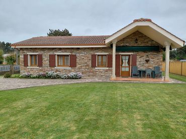 Casa con balcón en venta en Monetes