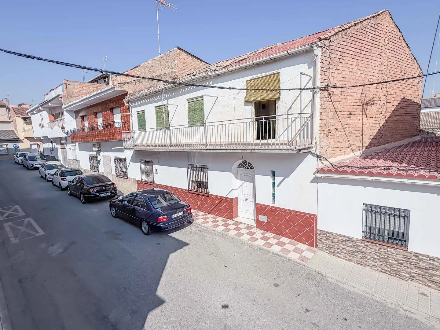 Casa rústica con terraza en venta en Calle Isaac Albéniz 3, imagen 3