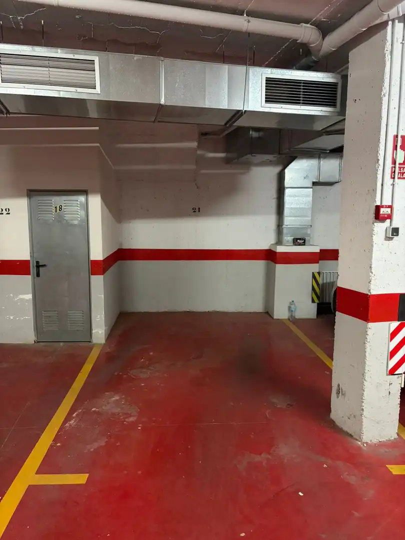 Parkplatz von Garage zur Miete in Alicante / Alacant