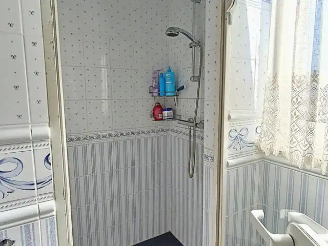 Bathroom of Houses for sale in San Fulgencio  with Air Conditioner, Heating and Private garden