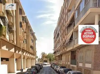 Piso con ascensor en venta en Calle del Almirante Roger de Lauria