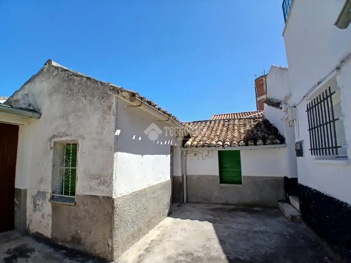 Casa amb jardí en venda a Calera y Chozas, imagen 4